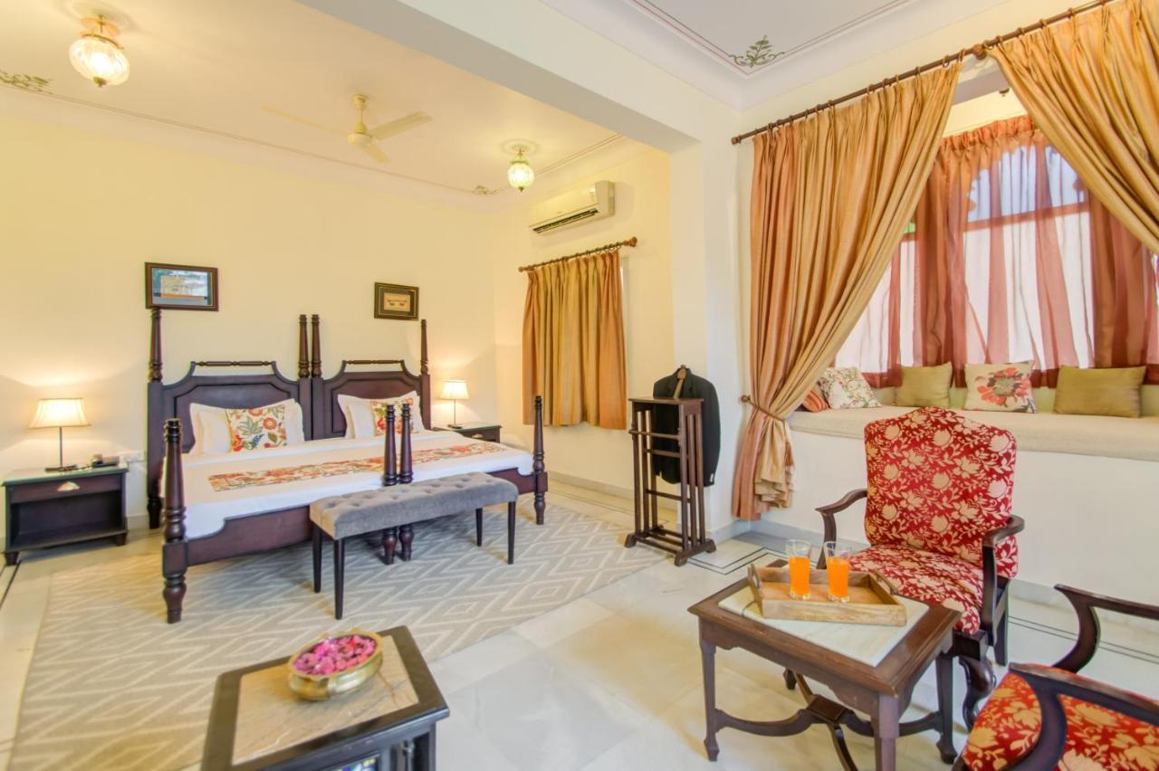 Akshay Niwas Boutique Luxury Hotel Udaipur Exterior foto