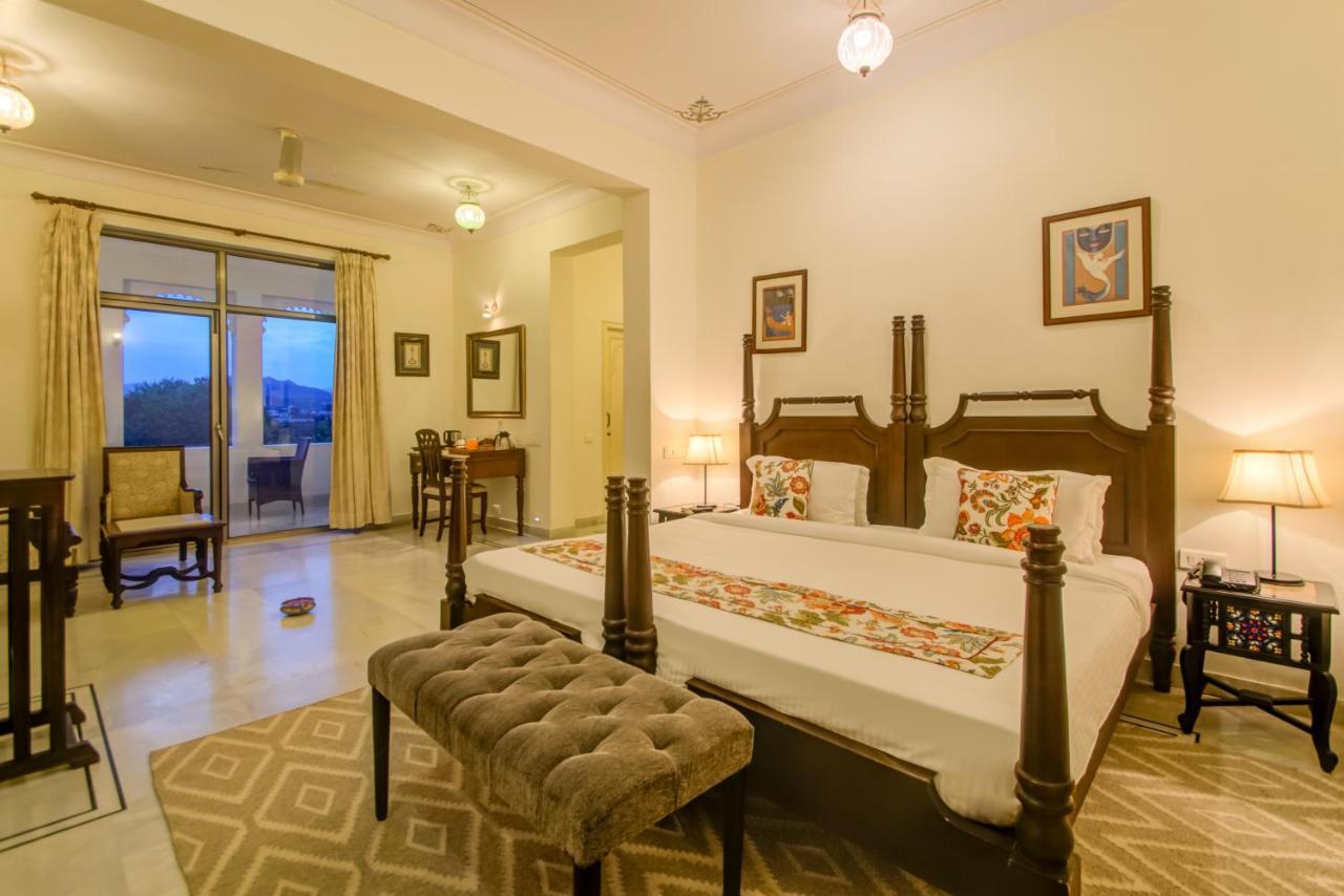 Akshay Niwas Boutique Luxury Hotel Udaipur Exterior foto