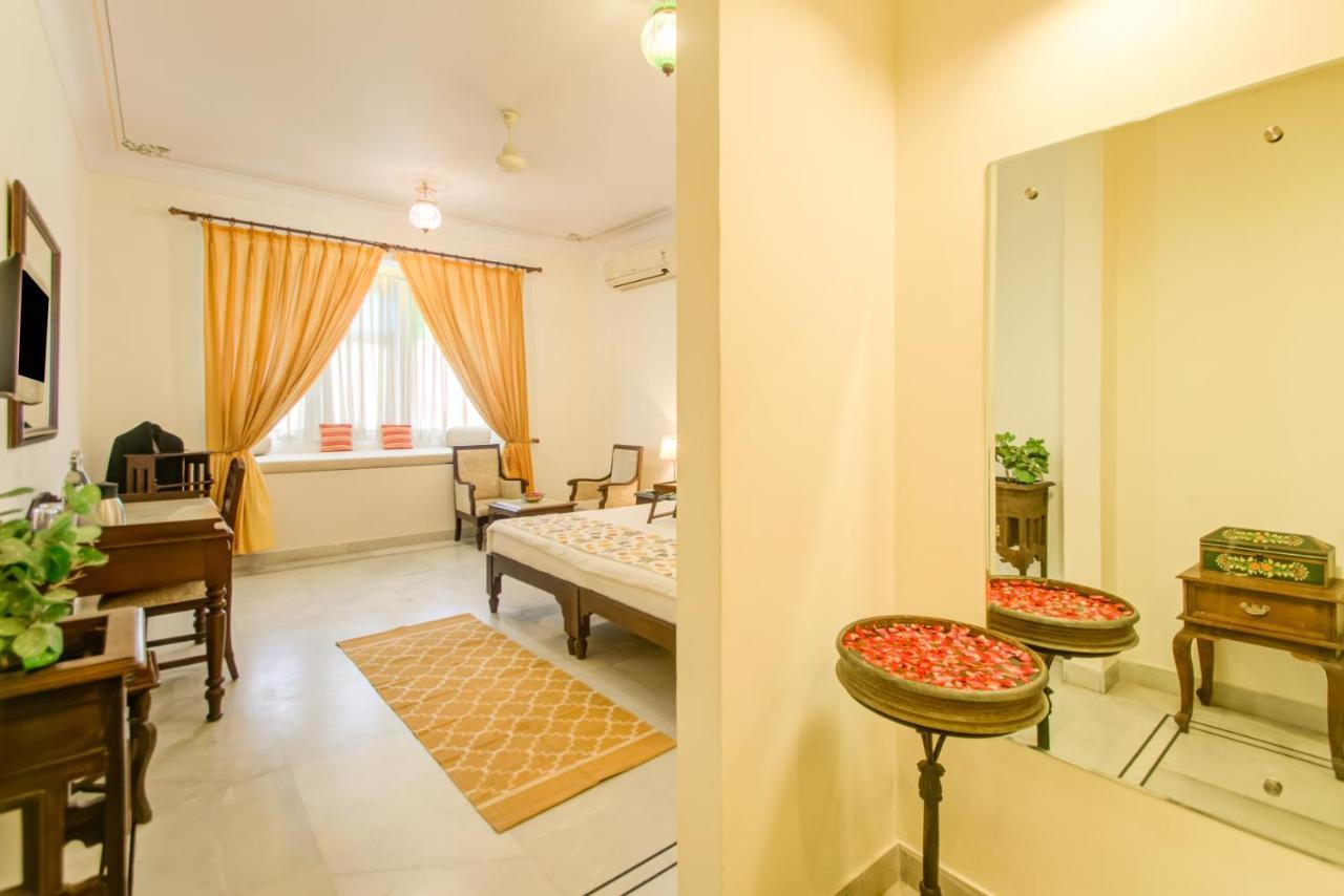 Akshay Niwas Boutique Luxury Hotel Udaipur Exterior foto