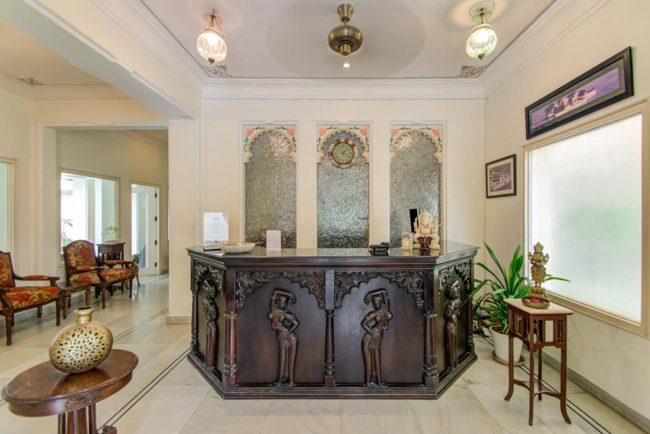 Akshay Niwas Boutique Luxury Hotel Udaipur Exterior foto