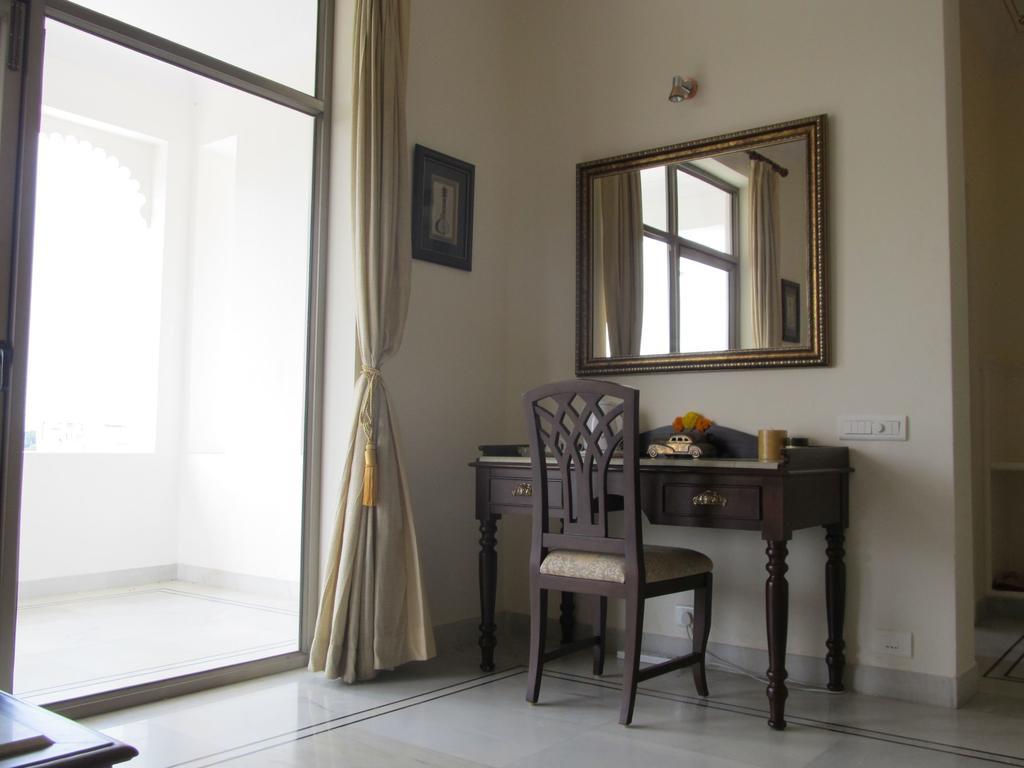 Akshay Niwas Boutique Luxury Hotel Udaipur Exterior foto