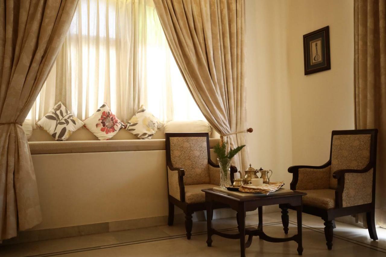 Akshay Niwas Boutique Luxury Hotel Udaipur Exterior foto